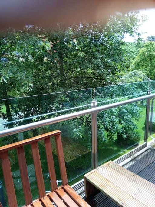 Lovely 2 Bedroom In Exclusive Development. Apartment