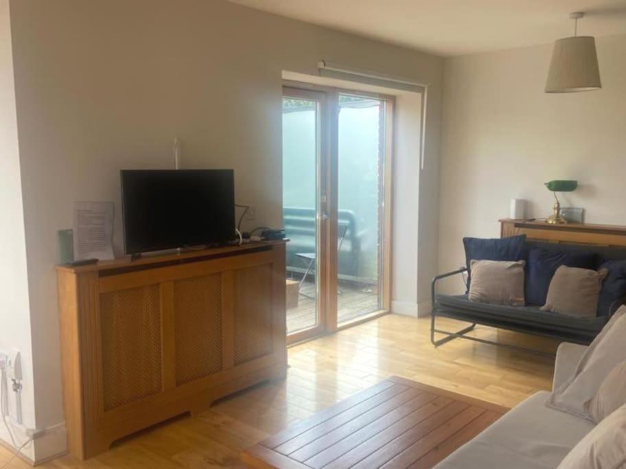 Lovely 2 Bedroom In Exclusive Development.